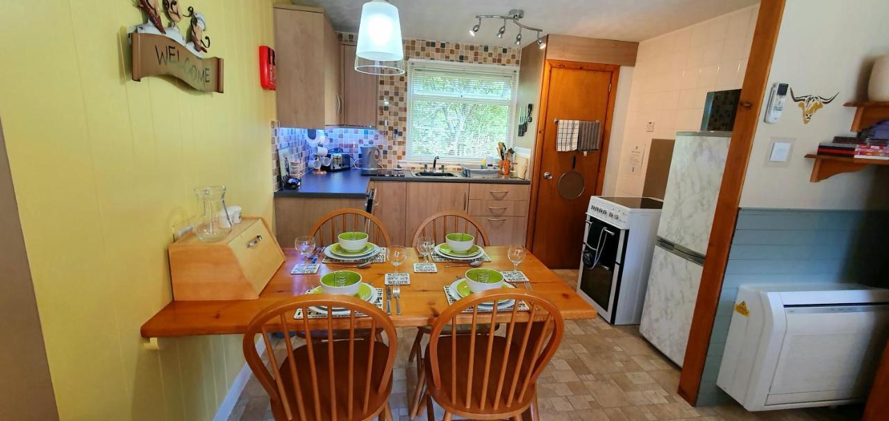 דרמנדרוכיט Torcroft Lodges מראה חיצוני תמונה